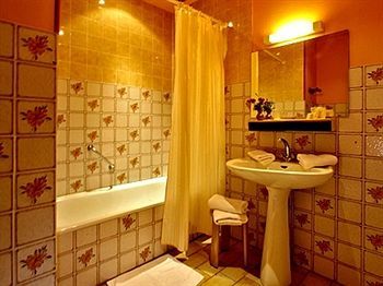 L'oustal De Hotel 3*