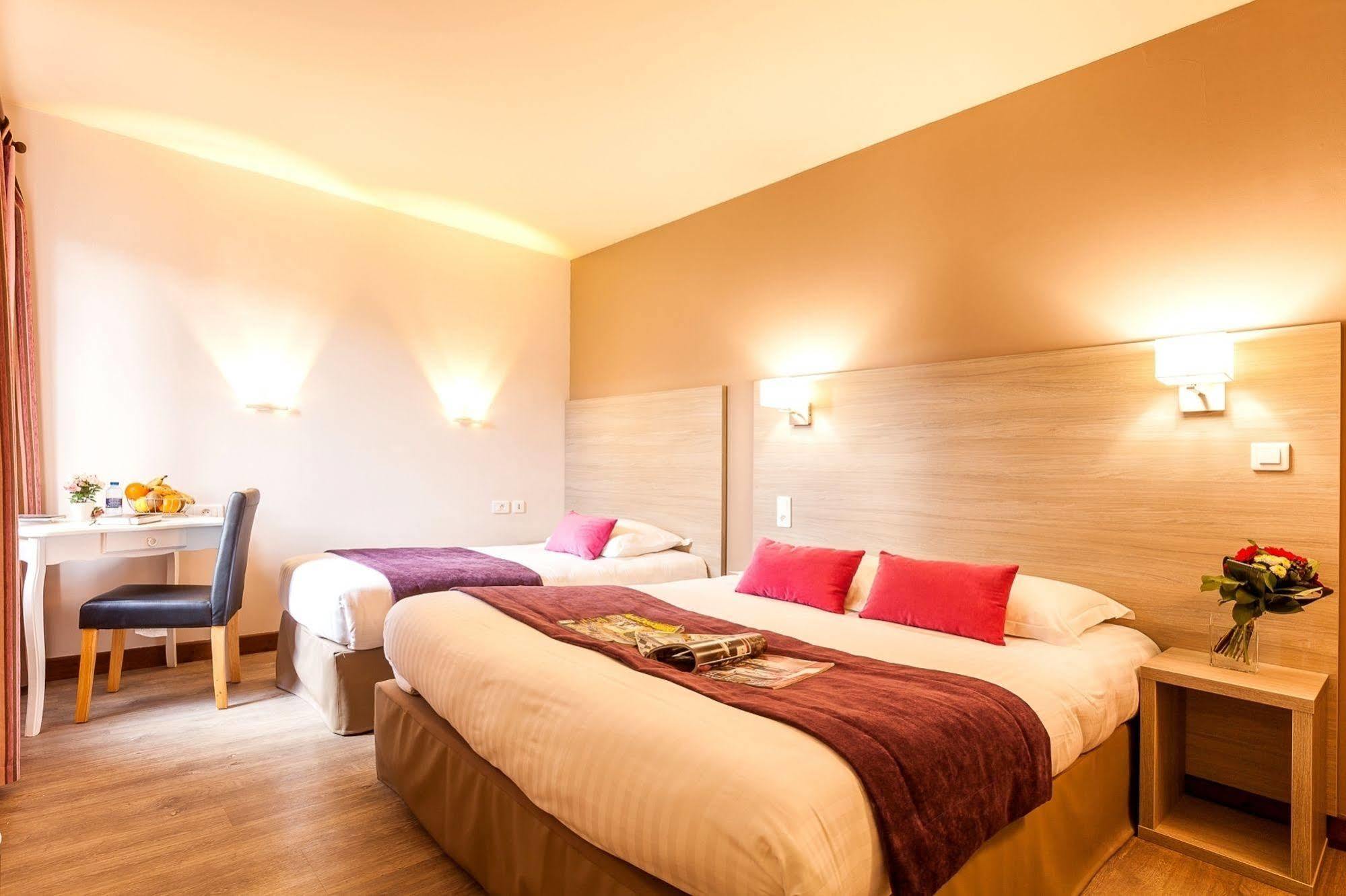 Hotel L'oustal De 3*